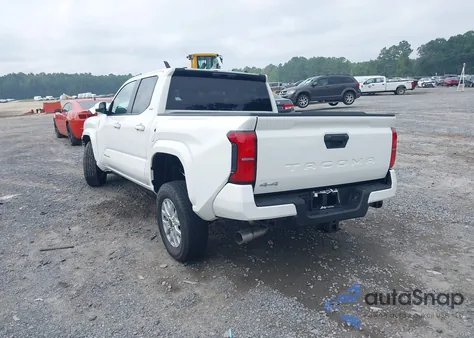 2024 Toyota Tacoma Sr5 4Wd z USA, uszkodzony, nr VIN 3TYLB5JN2RT051870